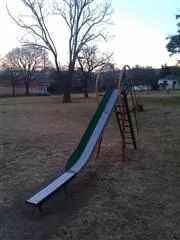Bell Street Park (and Play)