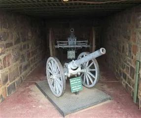 Fort 1