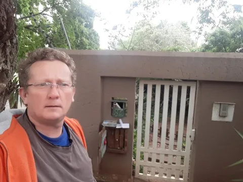 Travel Bug Hotel On Ridge
