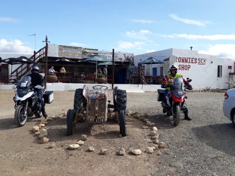 Ronnies sex shop